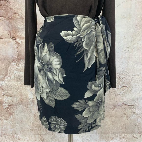Linda Allard Ellen Tracy Skirt | Floral Wrap Skirt - Picture 1 of 7